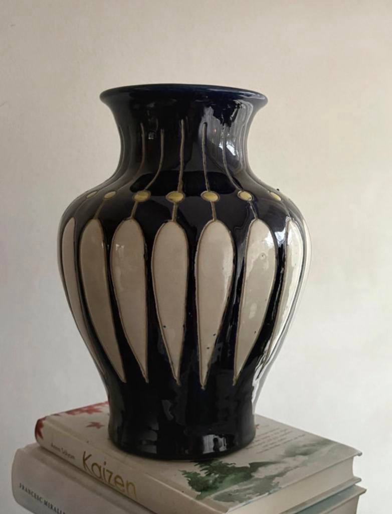 Art Nouveau / Jugendstil Vaas - Donkerblauw met Crèmekleurig, Ophalen of Verzenden