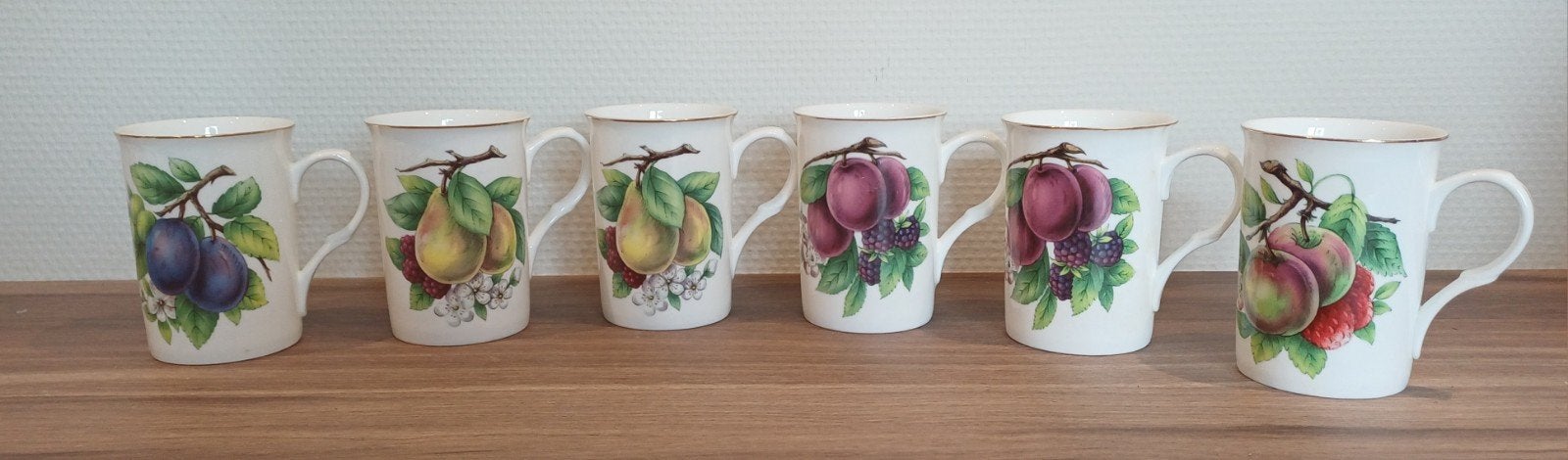 Mokken Cambridge Garden Collection Fine Bone China ( nieuw!), Ophalen of Verzenden