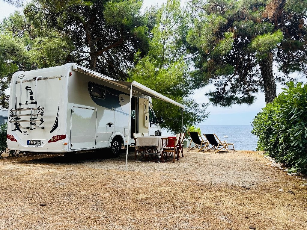 Maak van uw  camper een mooie renderende bijverdienste !, Caravans en Kamperen