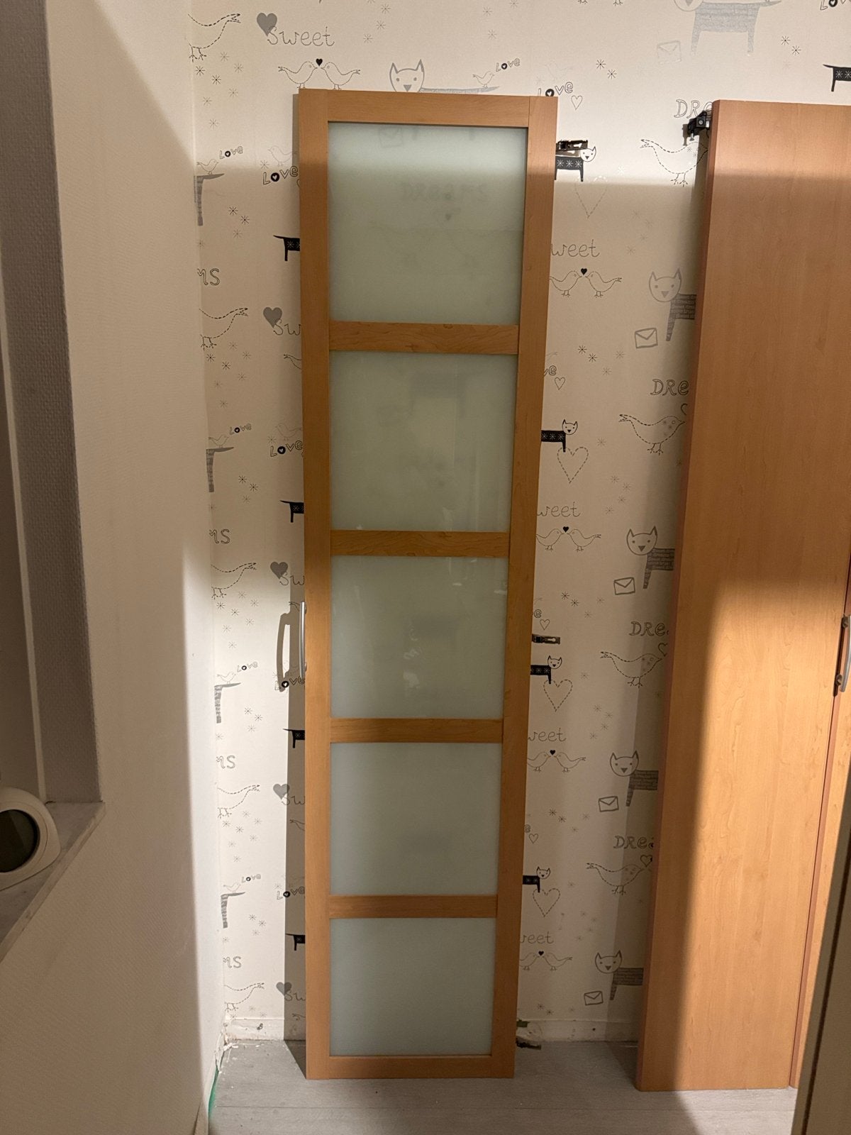 Kersenhouten kledingkast met vouw- en melkglasdeuren, Huis en Inrichting, Kasten | Kledingkasten, Ophalen, Gebruikt, 200 cm of meer