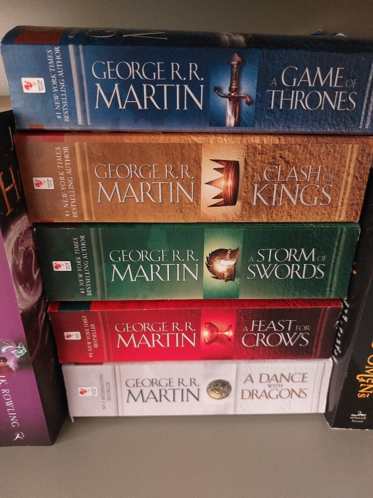Game of thrones boekenset, Boeken, Ophalen of Verzenden, Zo goed als nieuw, George R.R. Martin