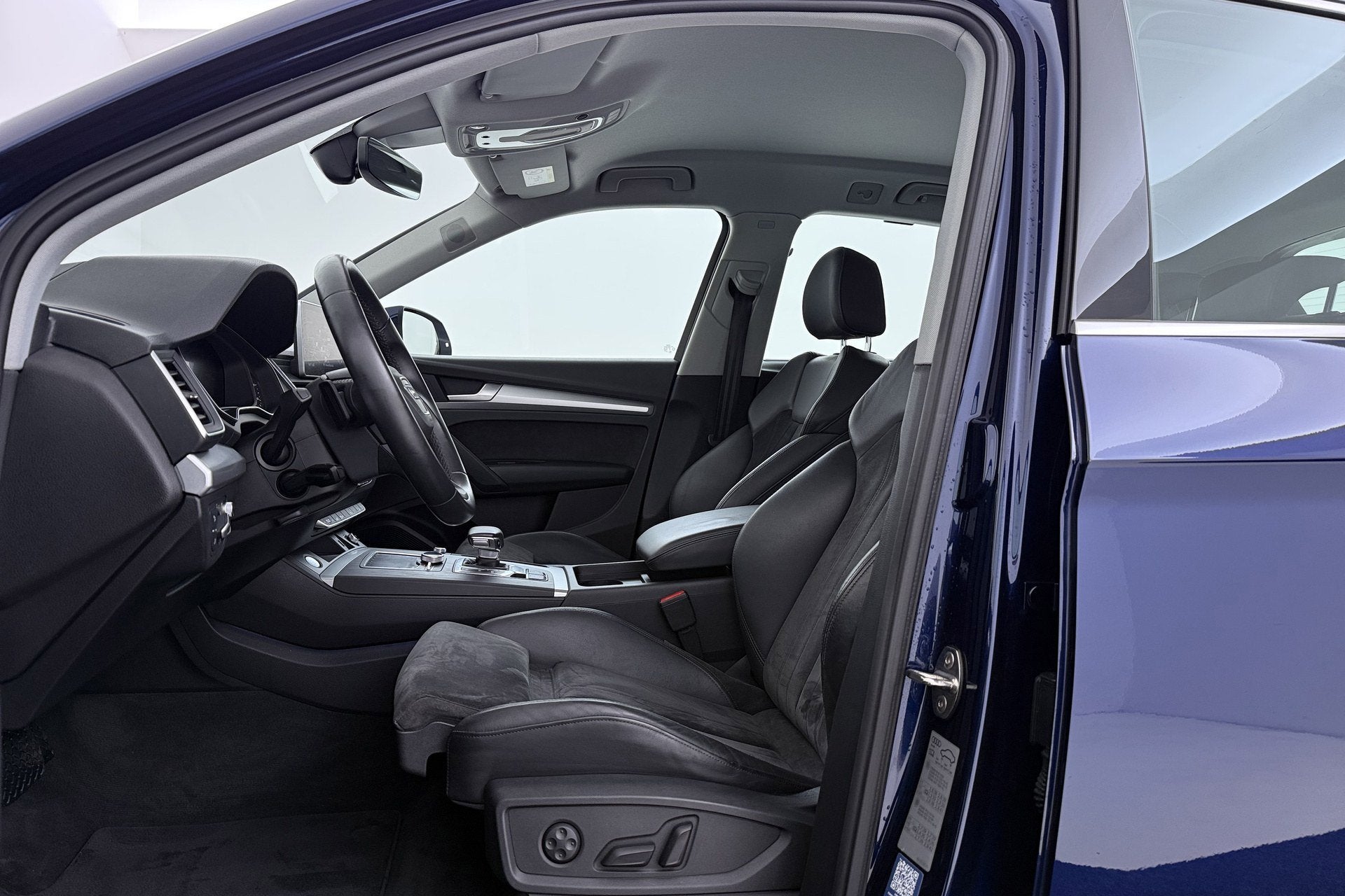 Audi Q5 55 TFSI e quattro Competition | Luchtvering | Trekha, Auto's, Automaat, Blauw, Plug-in hybride, Bedrijf