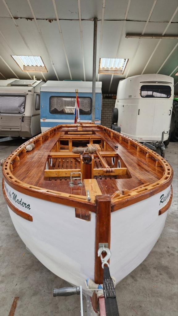 Prachtige houten sloep 5.90m – topstaat, incl trailer BJ '22, Sloep, Ophalen of Verzenden, Hout, Trailer