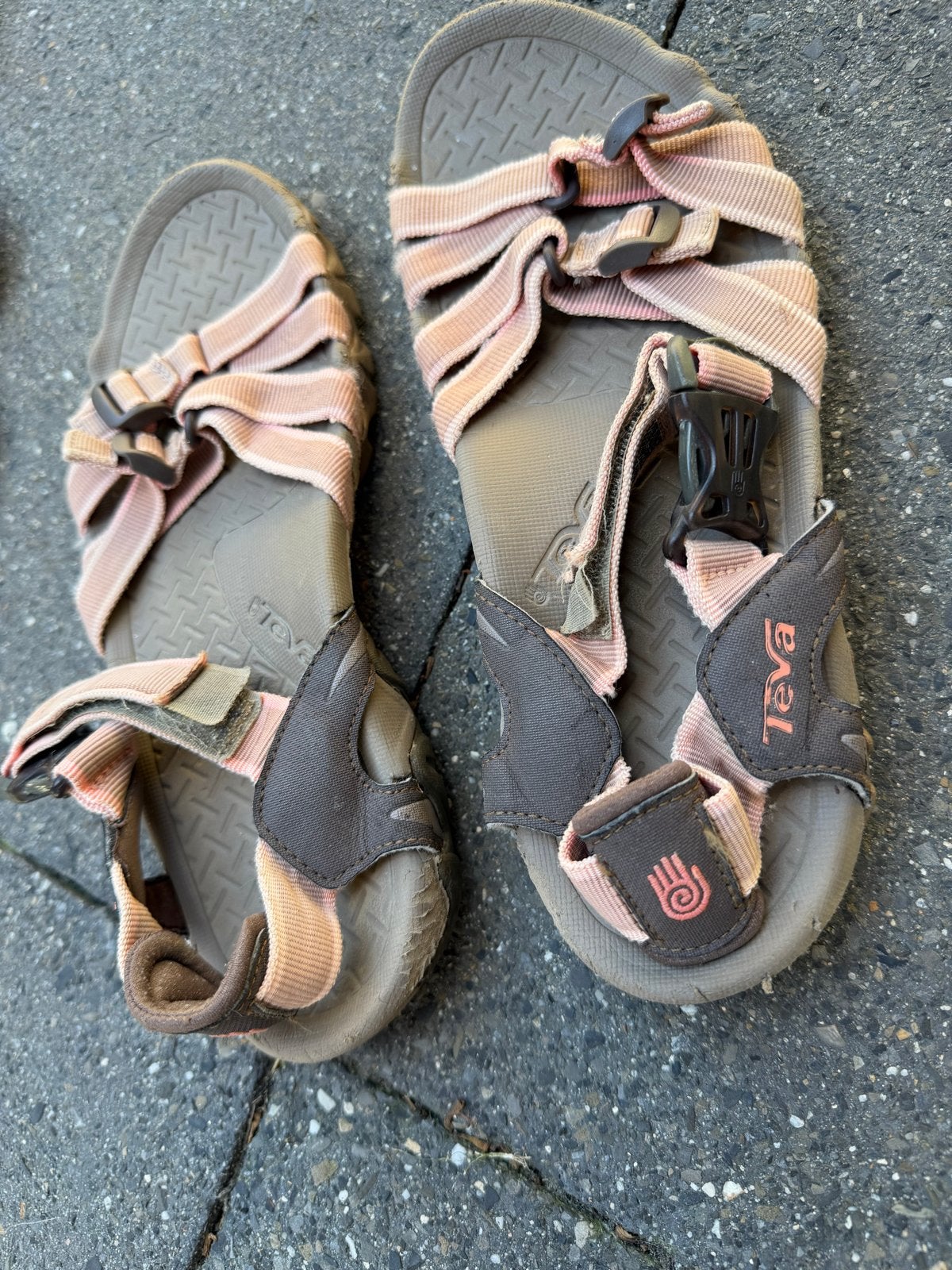 2 paar maat 38 en 39 - Teva waterschoen sandaal, Ophalen of Verzenden, Gedragen, Blauw, Sandalen of Muiltjes