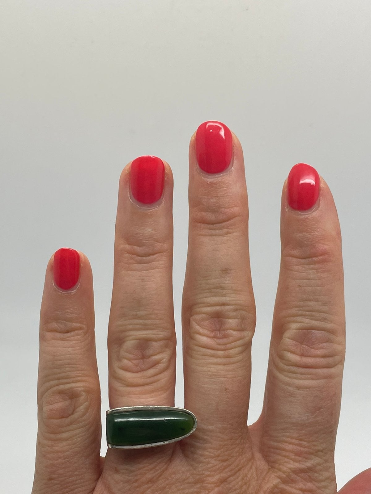 F449 Prachtige zilveren jade ring maat 17,25, Ophalen of Verzenden, X, Met edelsteen, Dame