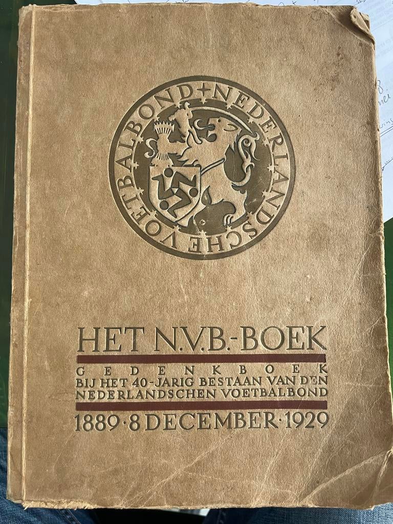 Het N.V.B.-Boek Gedenkboek 1889-1929, Boeken, Ophalen of Verzenden, Gelezen, Balsport