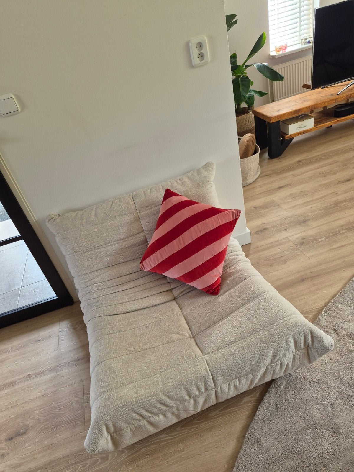 Heerlijke loungestoel/poef, Ophalen, Japandi, Overige maten, 75 tot 100 cm