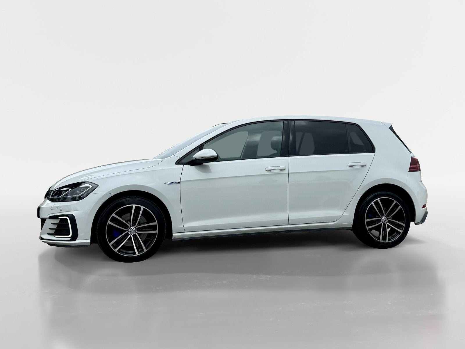 Volkswagen Golf 1.4 TSI PHEV GTE / Pano / Virtual / Leder/ D, Auto's, Gebruikt, 4 cilinders, 150 pk, Wit