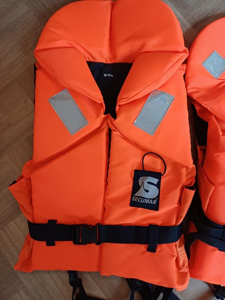 3 Secumar Zwemvesten (1x50-70 kg, 1x 30-40kg, 1x 15-20kg), Watersport en Boten, Watersportkleding, Gebruikt, Secumar, Ophalen of Verzenden