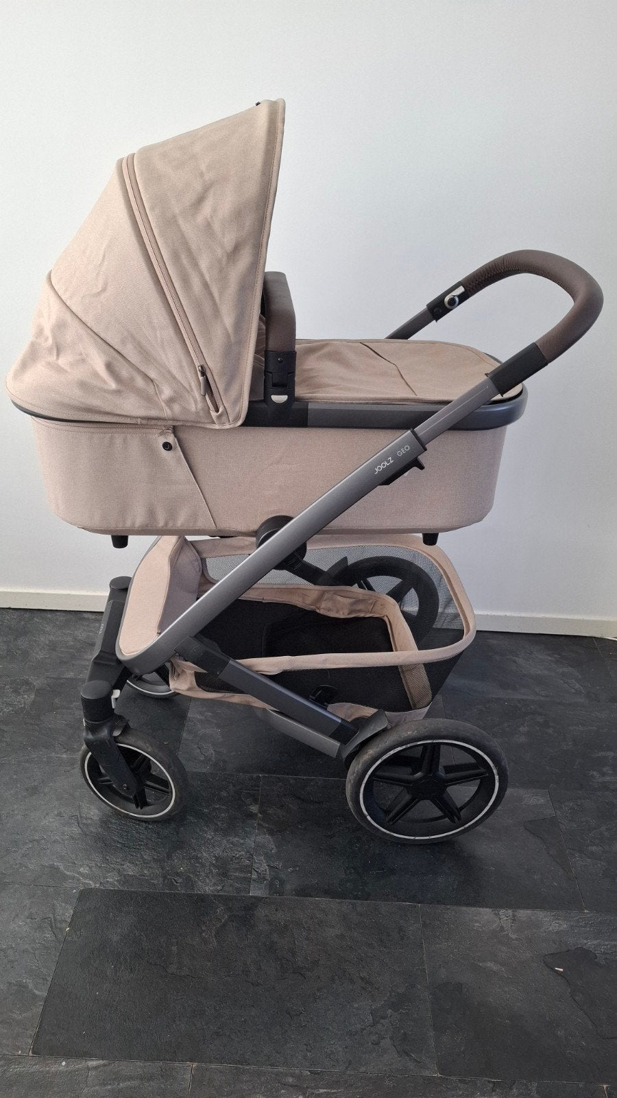 Joolz Geo3 kinderwagen met wieg, zitje en bekerhouder, Ophalen of Verzenden