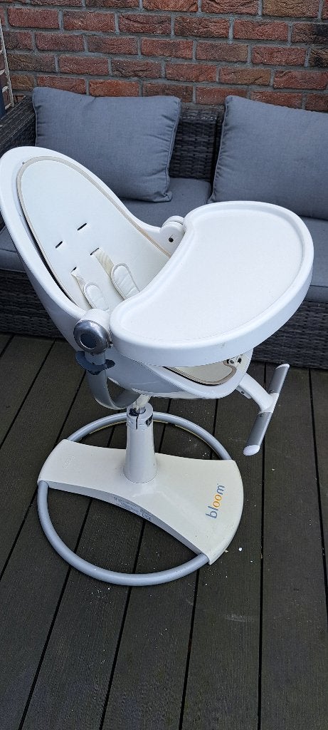 Kinderwagen, kinderstoel en babybadje, Ophalen, Gebruikt