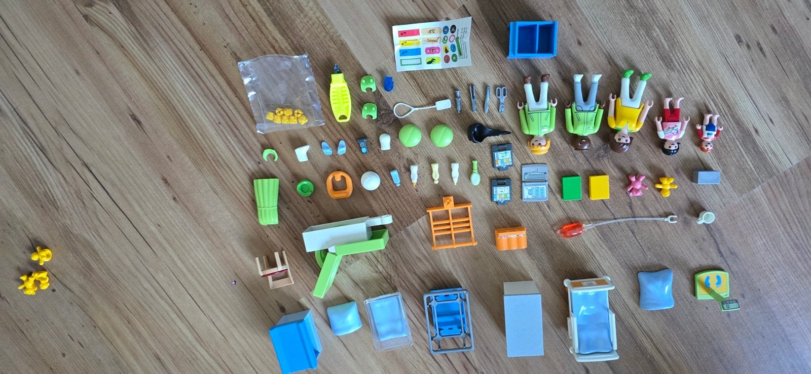 Playmobil City Life Ziekenhuis 6657 - Zo goed als nieuw, Kinderen en Baby's, Gebouw, Complete set, Ophalen of Verzenden, Zo goed als nieuw