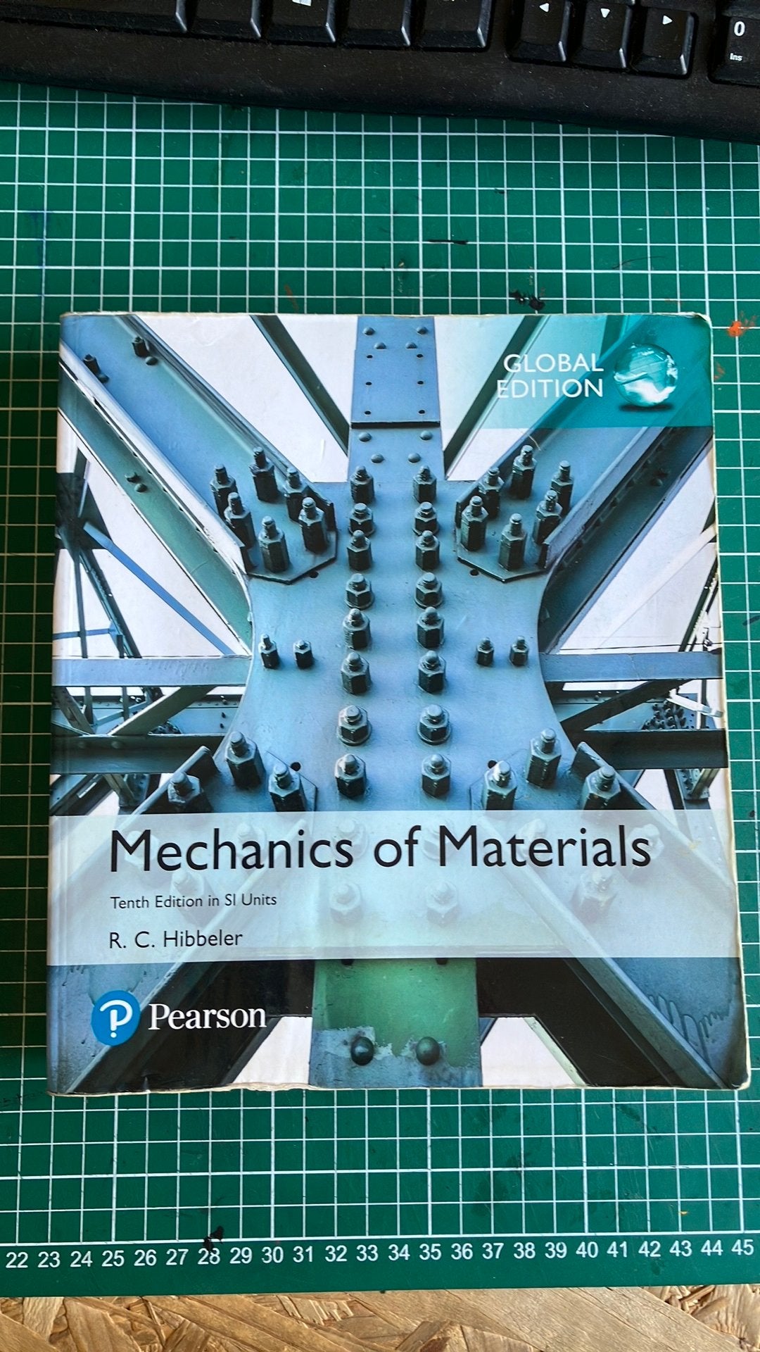 Sterkteleer (mechanics of materials) studieboek Hibbeler, Boeken, Studieboeken en Cursussen, Ophalen of Verzenden, Beta, Zo goed als nieuw