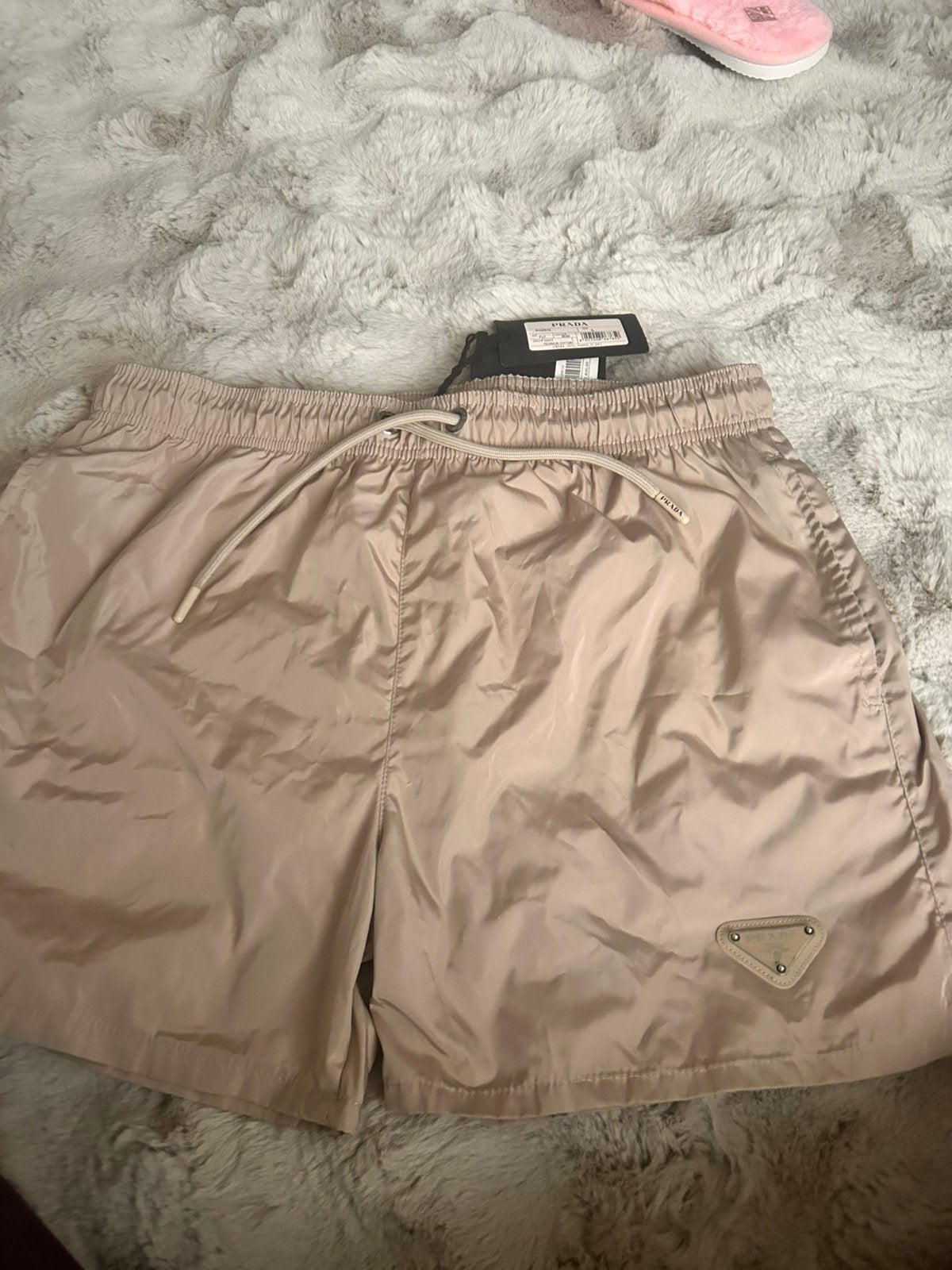 Nieuwe Prada zwmebroek heren short maat L, Kleding | Heren, Ophalen of Verzenden, Nieuw, Maat 52/54 (L), Beige