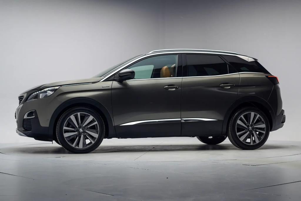Peugeot 3008 1.2 PureTech GT-Line [ Panorama LED Leder Navi, 1229 kg, Gebruikt, 1199 cc, Bedrijf