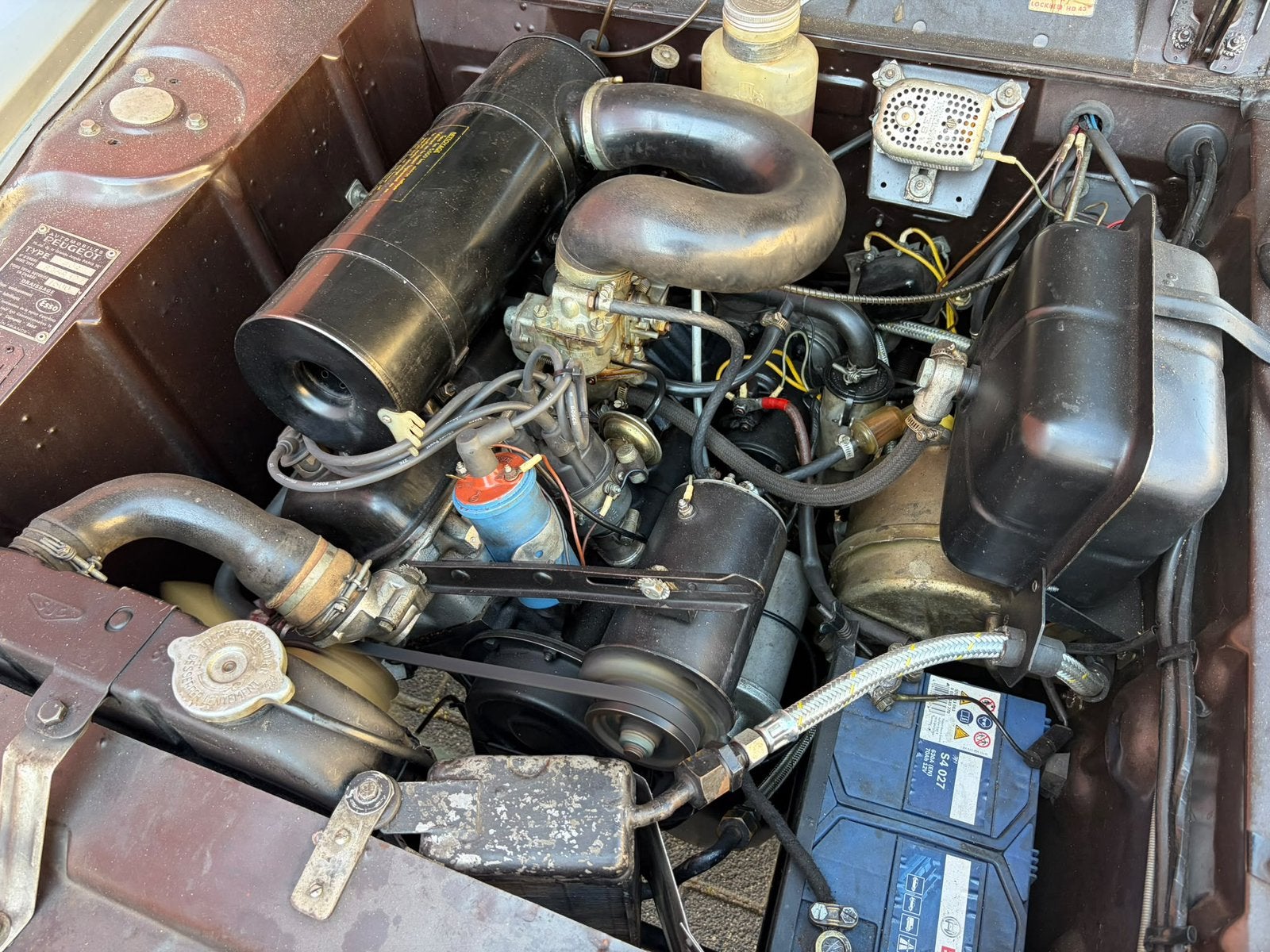 Peugeot 404 SL Automatique uit 1968, foto 11