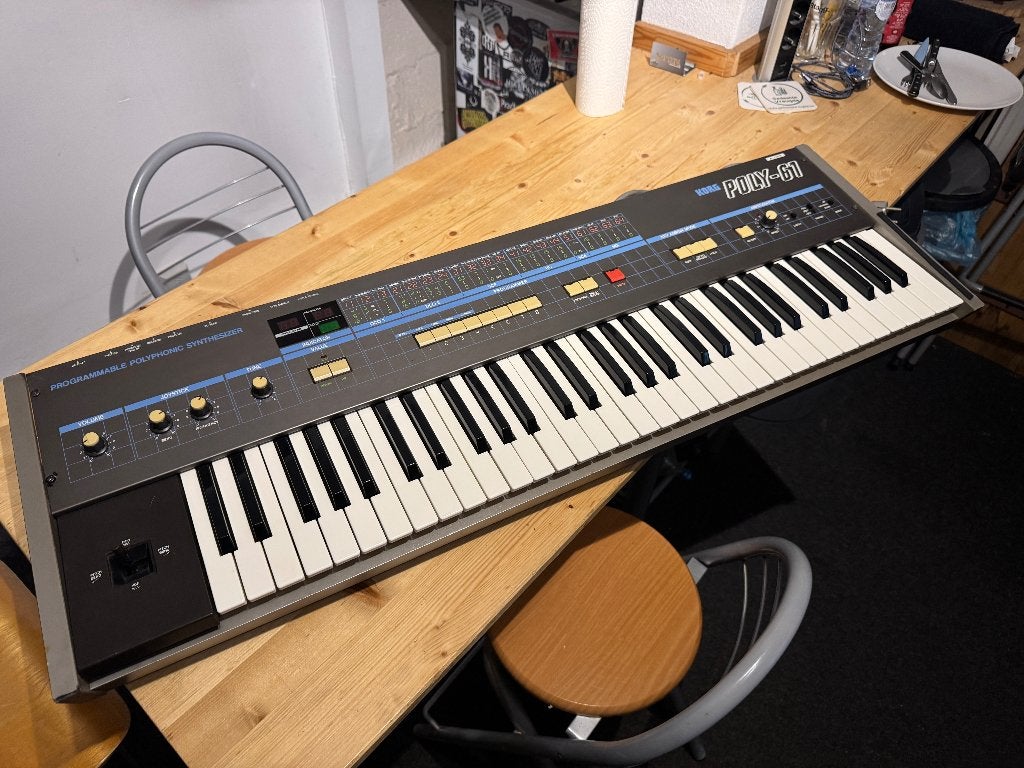 Korg Poly-61, Muziek en Instrumenten, Ophalen of Verzenden, Zo goed als nieuw, 61 toetsen, Korg