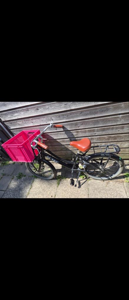 Mooie kinderfiets met roze kist, Fietsen en Brommers, Minder dan 47 cm, Ophalen, Gebruikt, Overige merken