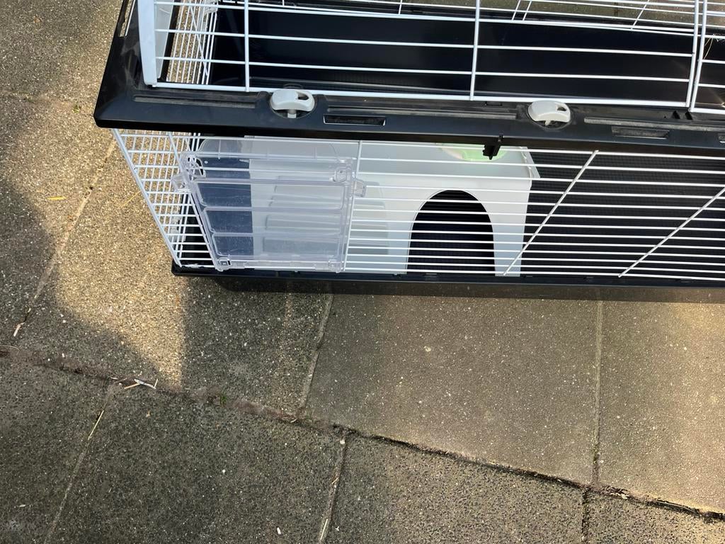 Konijnen / cavia hok, Dieren en Toebehoren, Ophalen, 110 cm of meer, 60 tot 90 cm, Zo goed als nieuw