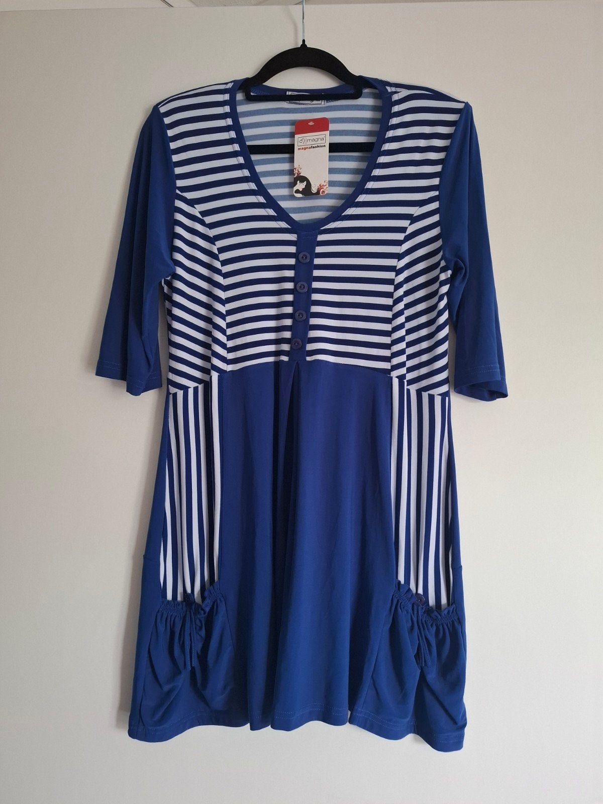 Nieuw blauw/wit tuniek met zakjes (Magna). Maat 40/42 (44), Ophalen of Verzenden, Nieuw, Maat 42/44 (L), Blauw
