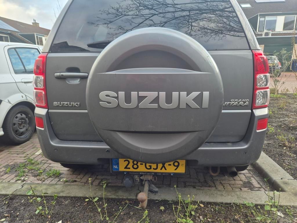Wielcover Suzuki Grand Vitara, Ophalen of Verzenden, Gebruikt, Achter, Suzuki
