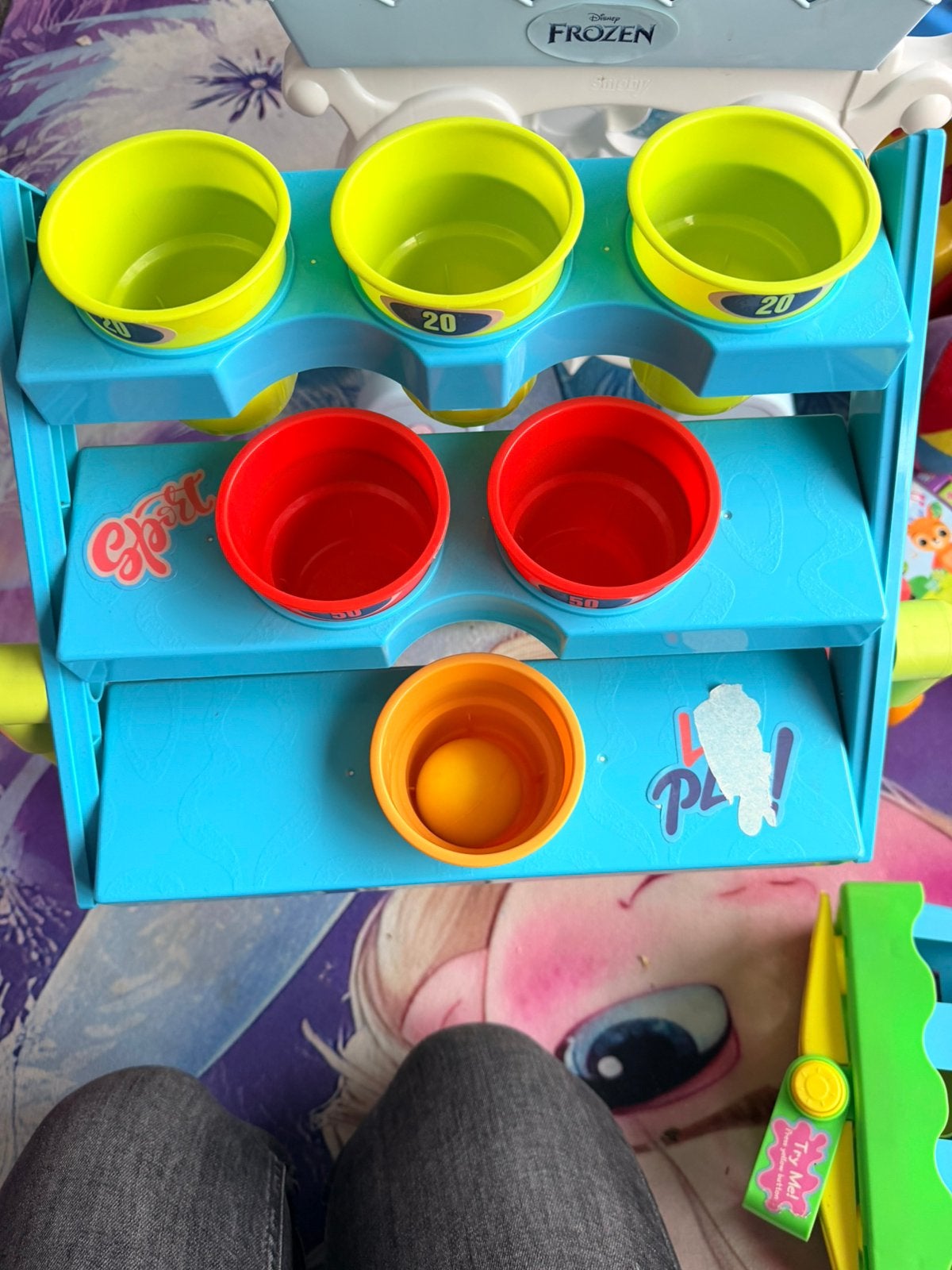 Spelletje met bal, Ophalen, Zo goed als nieuw