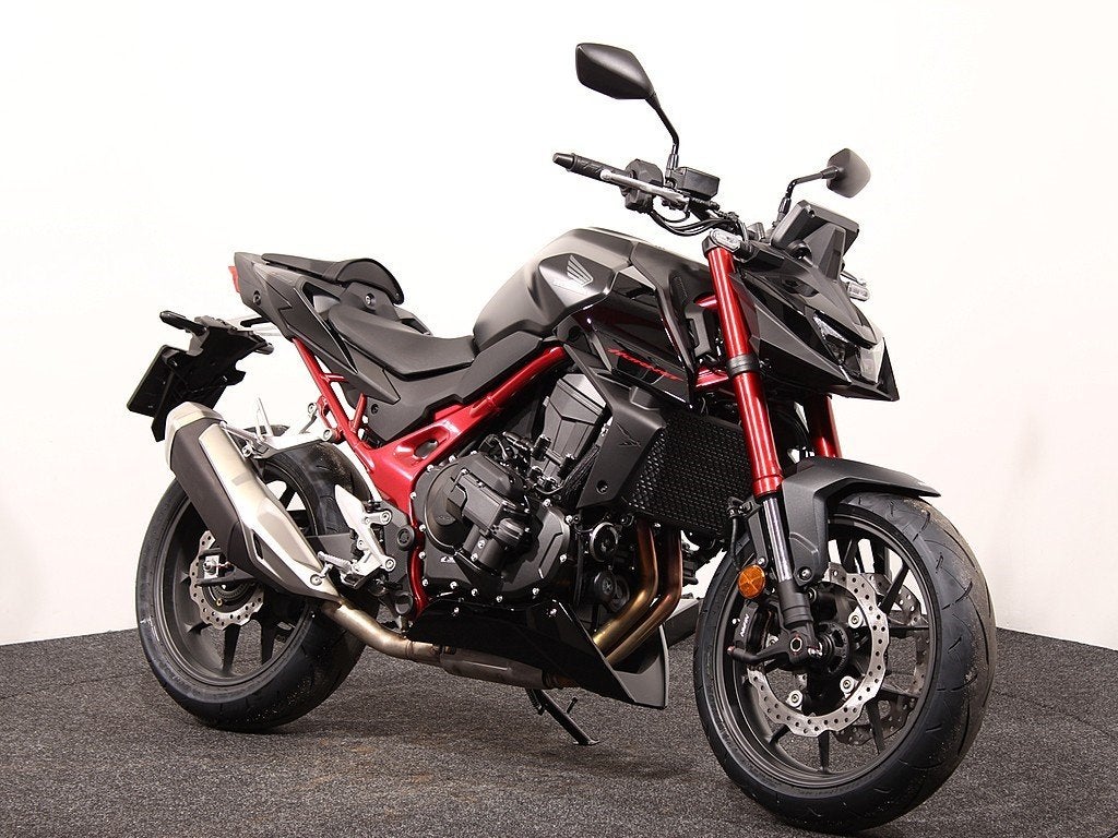 Honda CB 750 Hornet, Nieuw, Bedrijf, Naked bike
