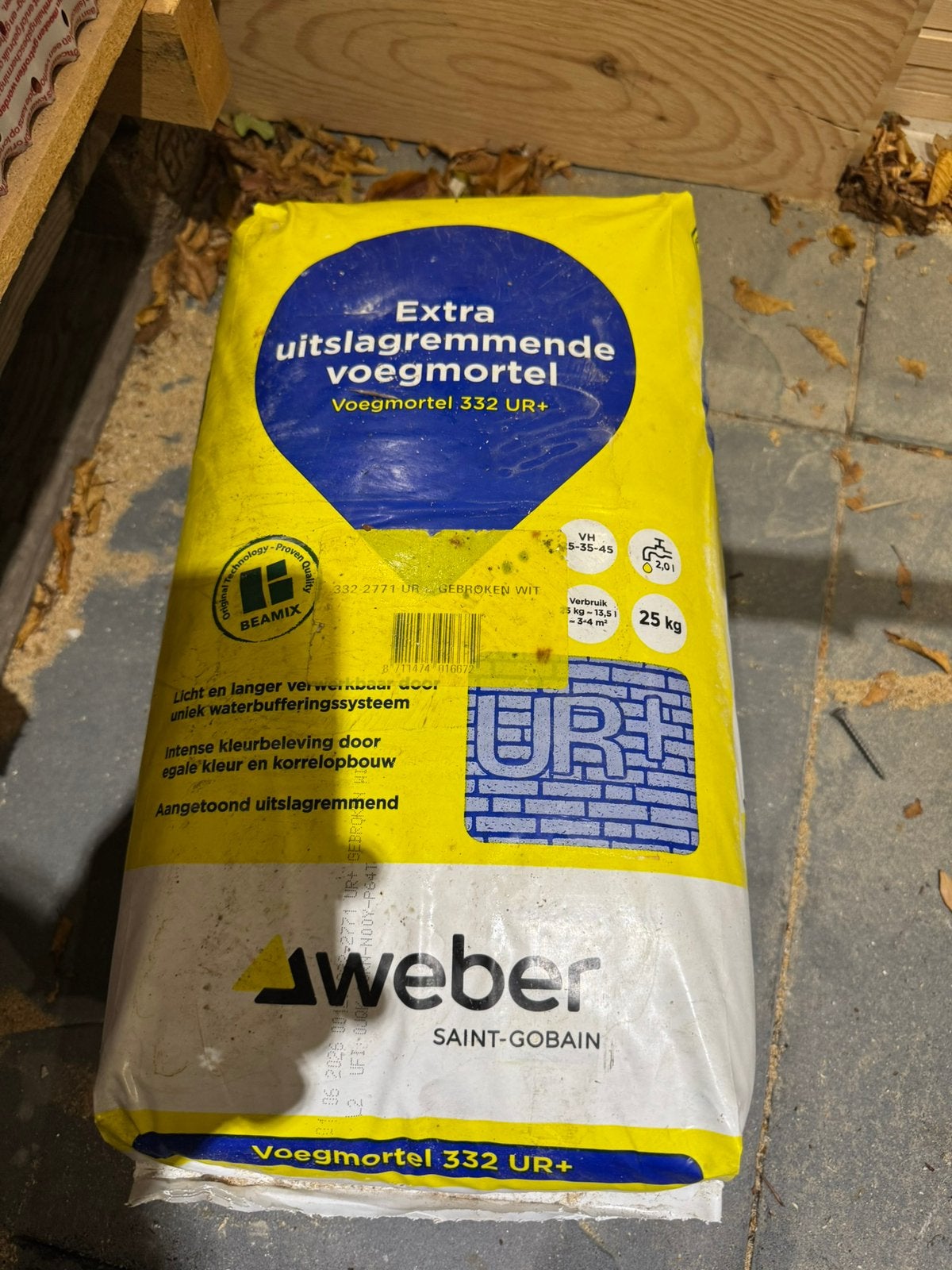 2 zakken voegmortel Weber Saint Gobain 332-2771 gebroken wit, Ophalen, Nieuw, Overige typen
