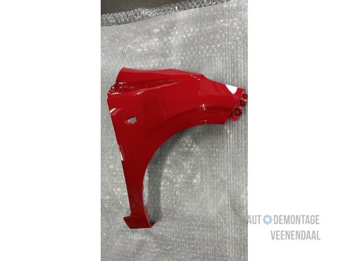 Scherm rechts-voor van een Peugeot 108 (KJH), -, -, Nieuw, Ophalen of Verzenden