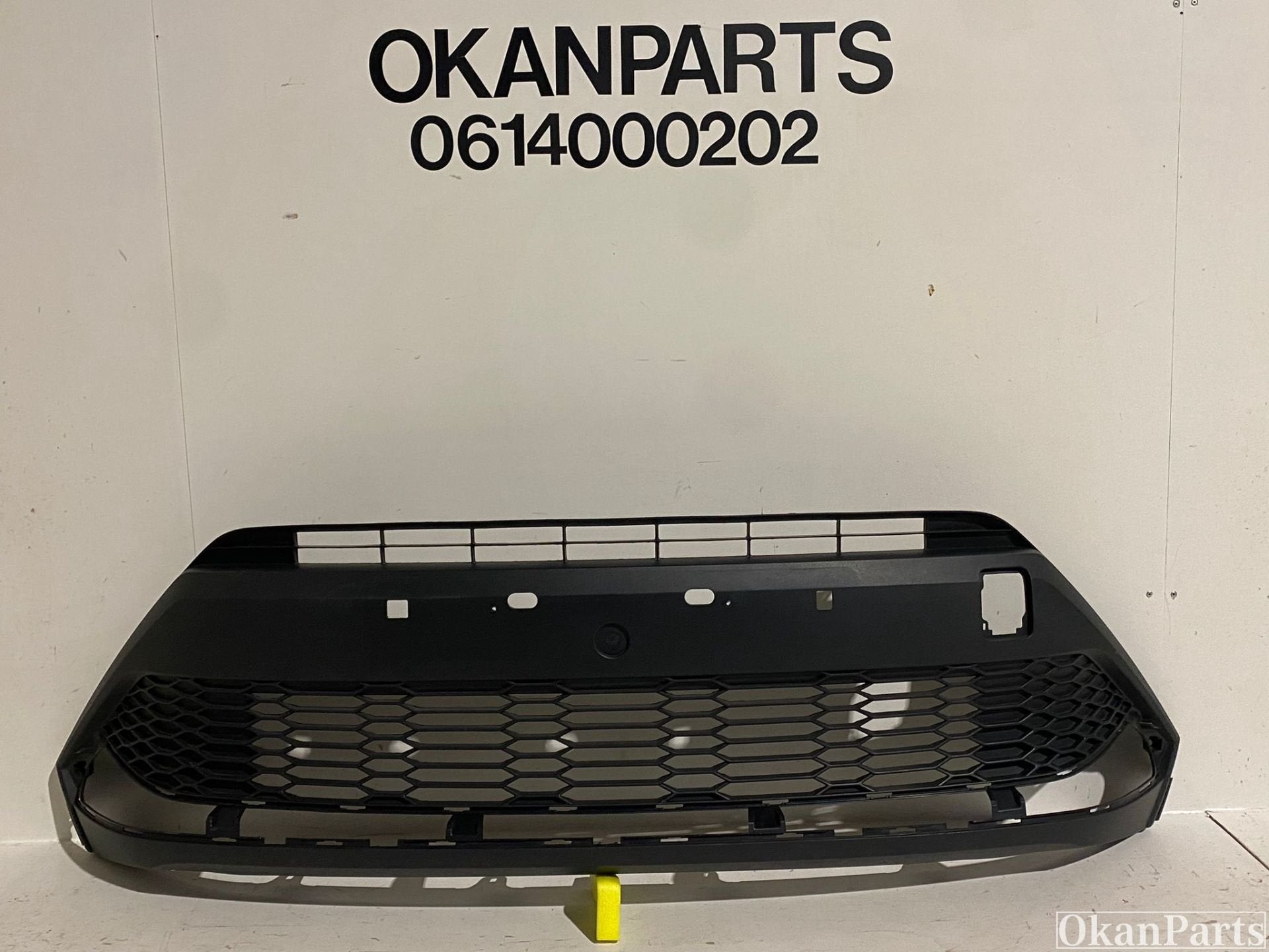 Toyota C-HR Grille 52129F4110, Ophalen of Verzenden, Gebruikt, Voor
