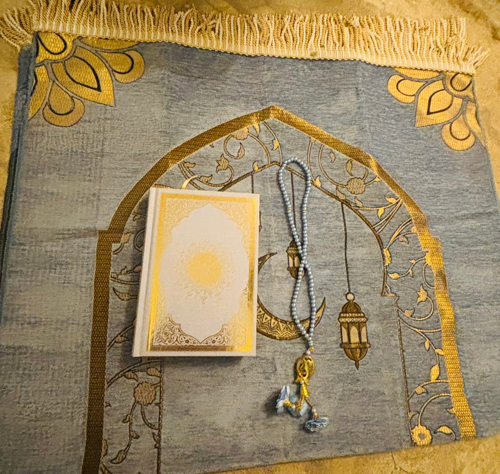 Cadeau set koran met gebedskleed en tasbih, Ophalen, Zo goed als nieuw