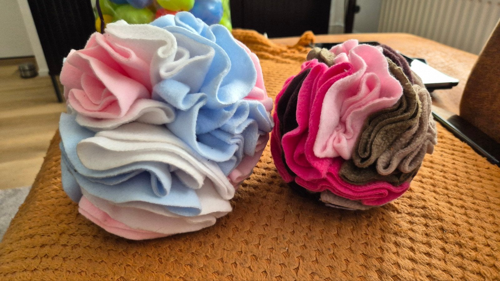 2 snuffelballen voor honden, Dieren en Toebehoren, Honden-accessoires, Ophalen, Zo goed als nieuw