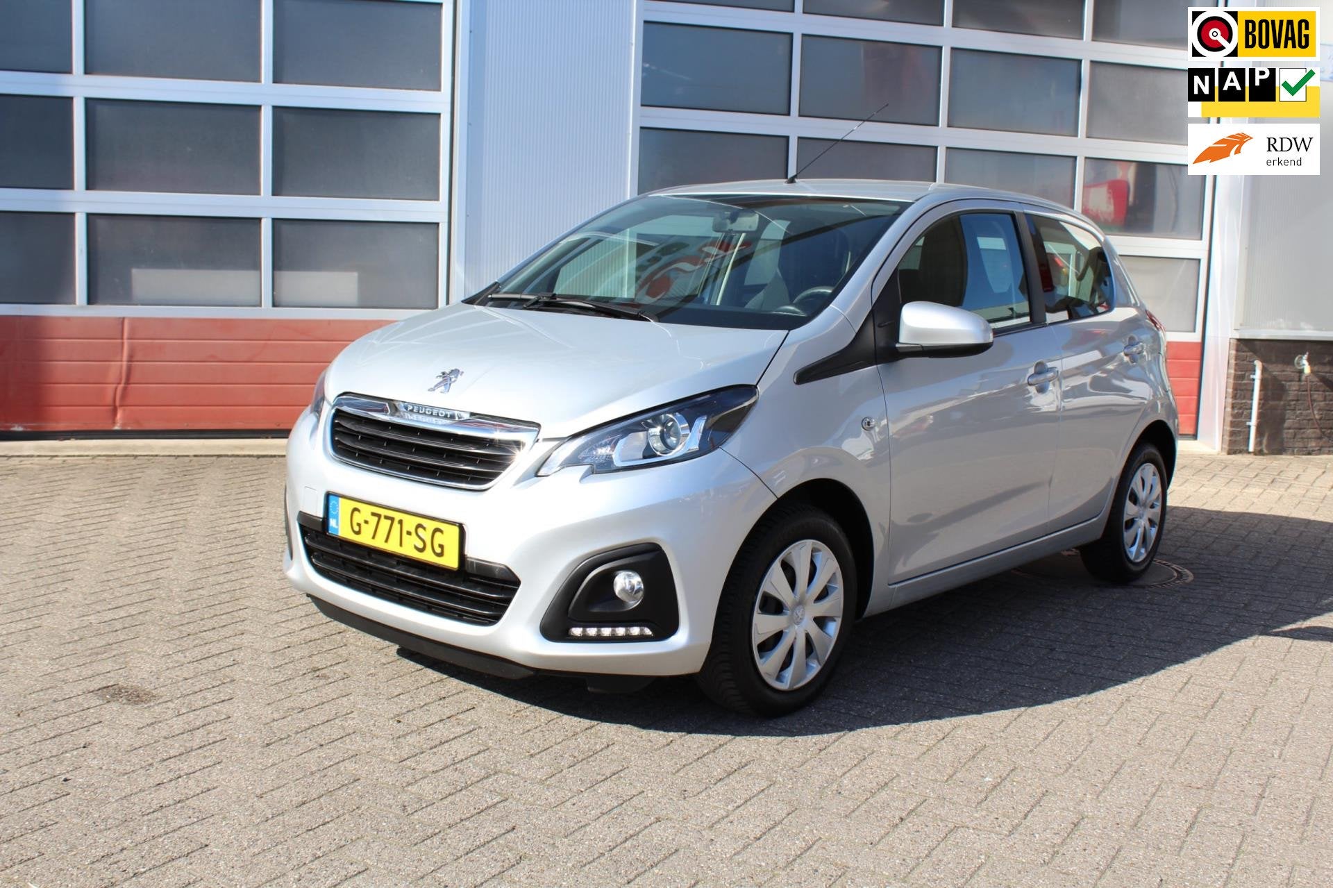 Peugeot 108 1.0 e-VTi Active, Auto's, Voorwielaandrijving, Stof, Gebruikt, 4 stoelen