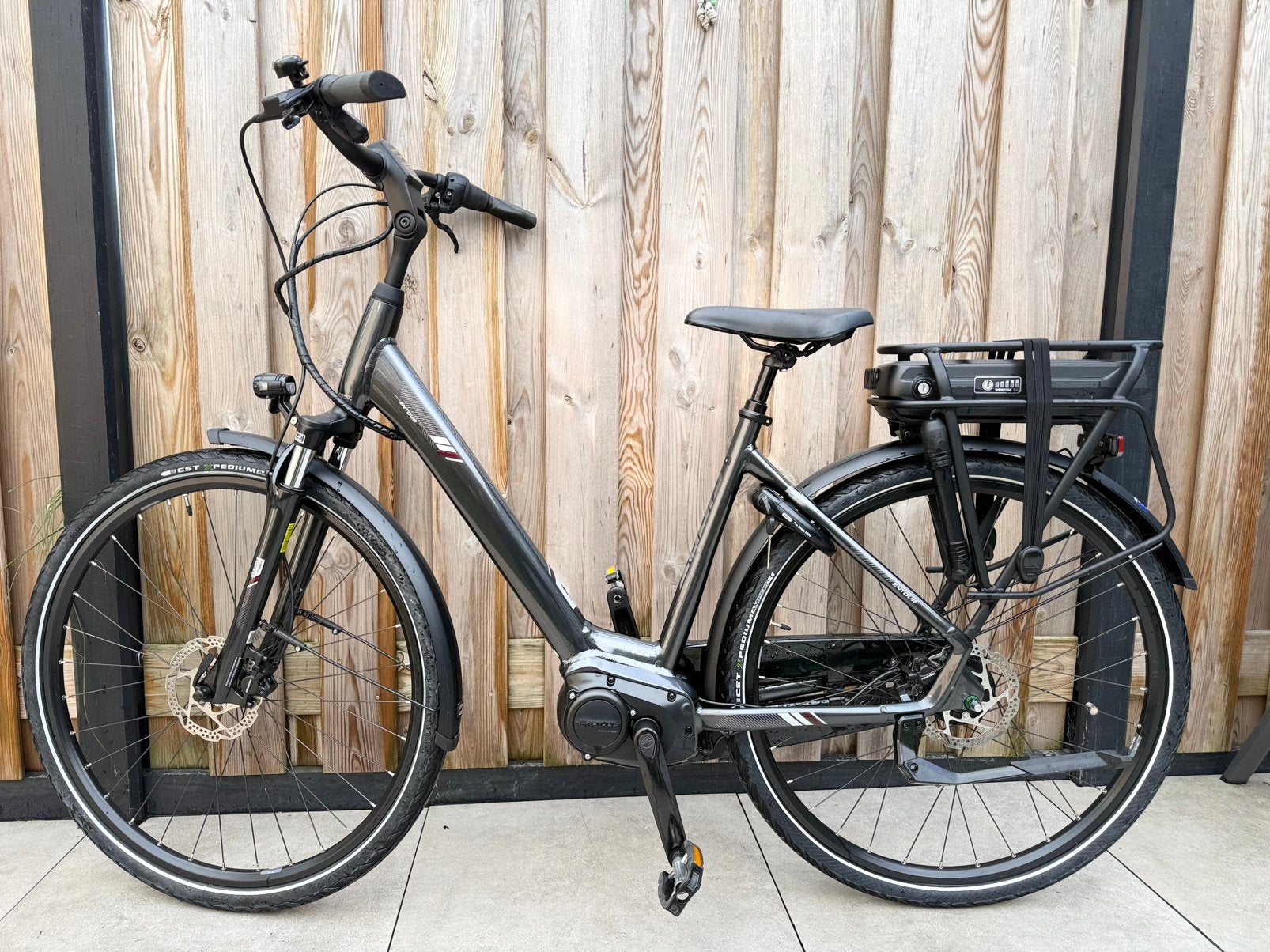 Giant Entour E+0 LDS WOB 2022 1876KM Elektrische Fiets 500wh, Ophalen, Zo goed als nieuw, Giant