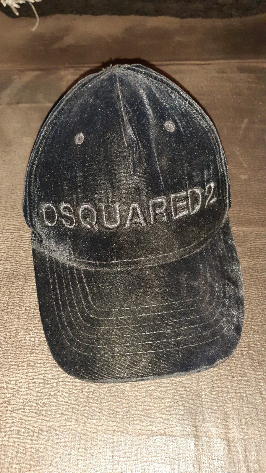 DSQUARED2,  Fluwelen cap, Ophalen