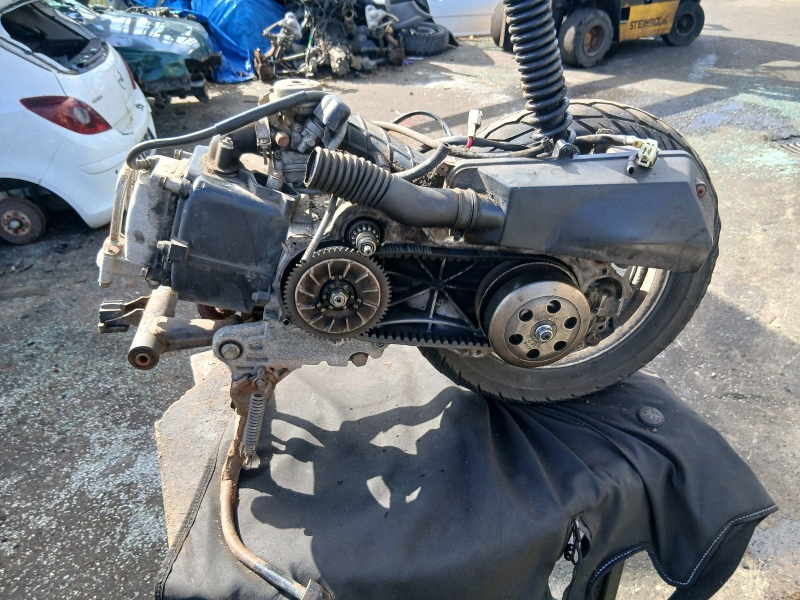 Peugeot v clic 4takt 10 inch gy6 motorblok, Ophalen of Verzenden, Gebruikt, Overige typen, Peugeot