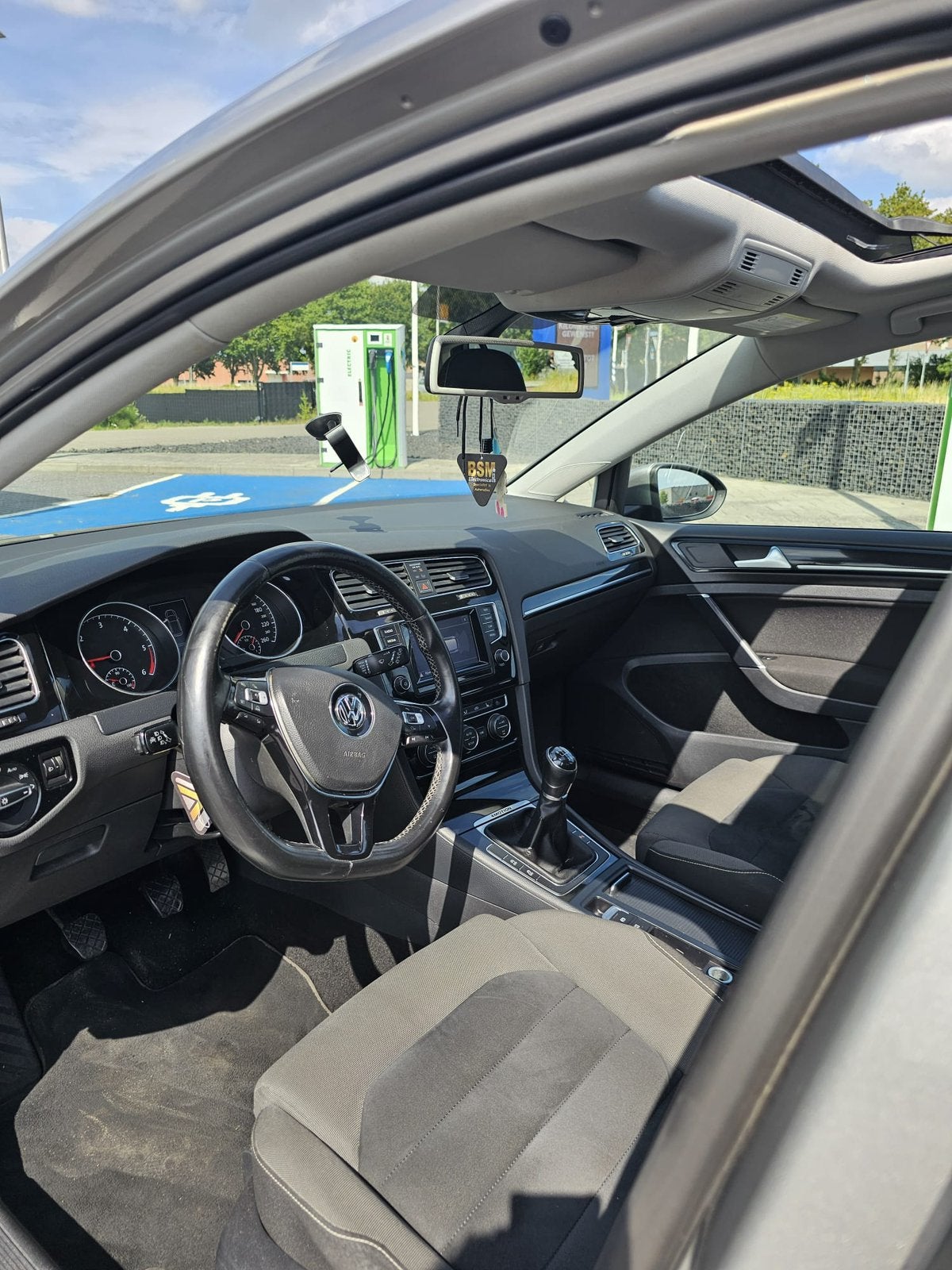 Volkswagen Golf 1.6 TDI 4 MotionXenon/Panoramadak/Sport 1eig, Auto's, Voorwielaandrijving, 4 cilinders, Bedrijf, Golf