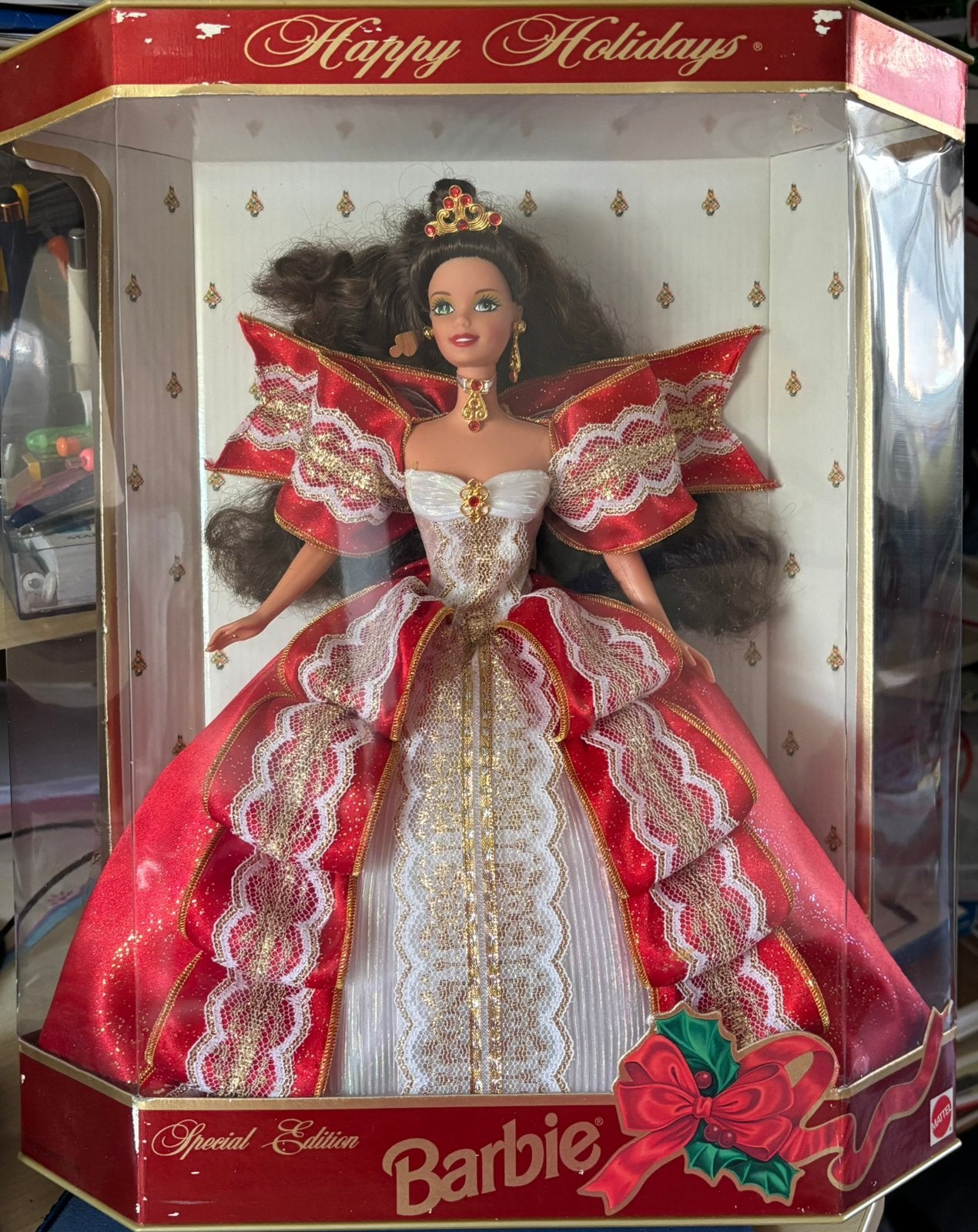 Happy Holidays Barbie 1997 NRFB, Verzamelen, Ophalen of Verzenden, Zo goed als nieuw, Fashion Doll