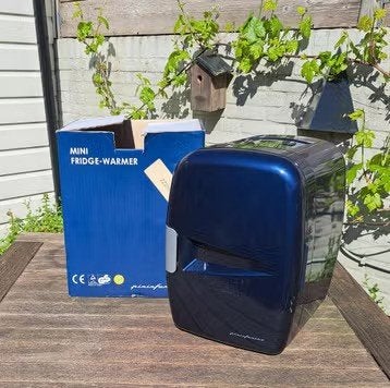 Mini koelkast/warmer te koop, Witgoed en Apparatuur, Koelkasten en IJskasten, Ophalen, Minder dan 75 liter, Zonder vriesvak, Gebruikt