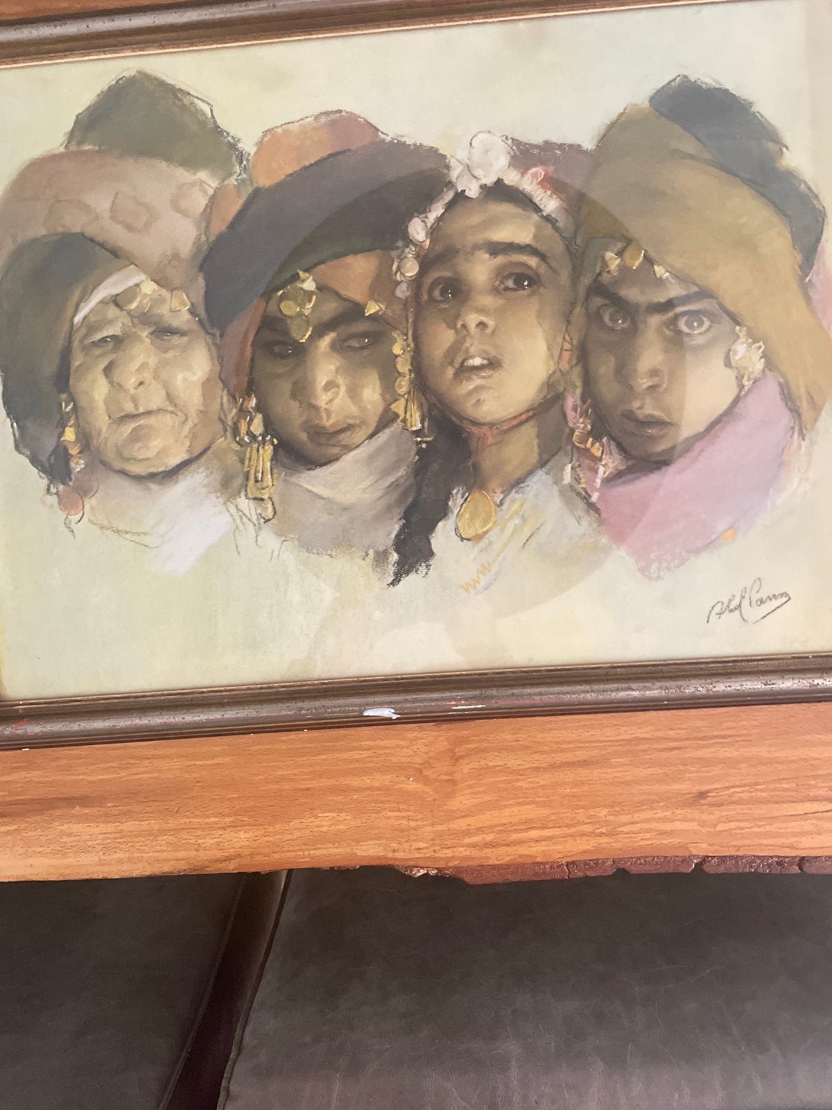 Oosters portret van vier vrouwen, gesigneerd, Achter glas, Portret of Personen, Realistisch, Ophalen of Verzenden