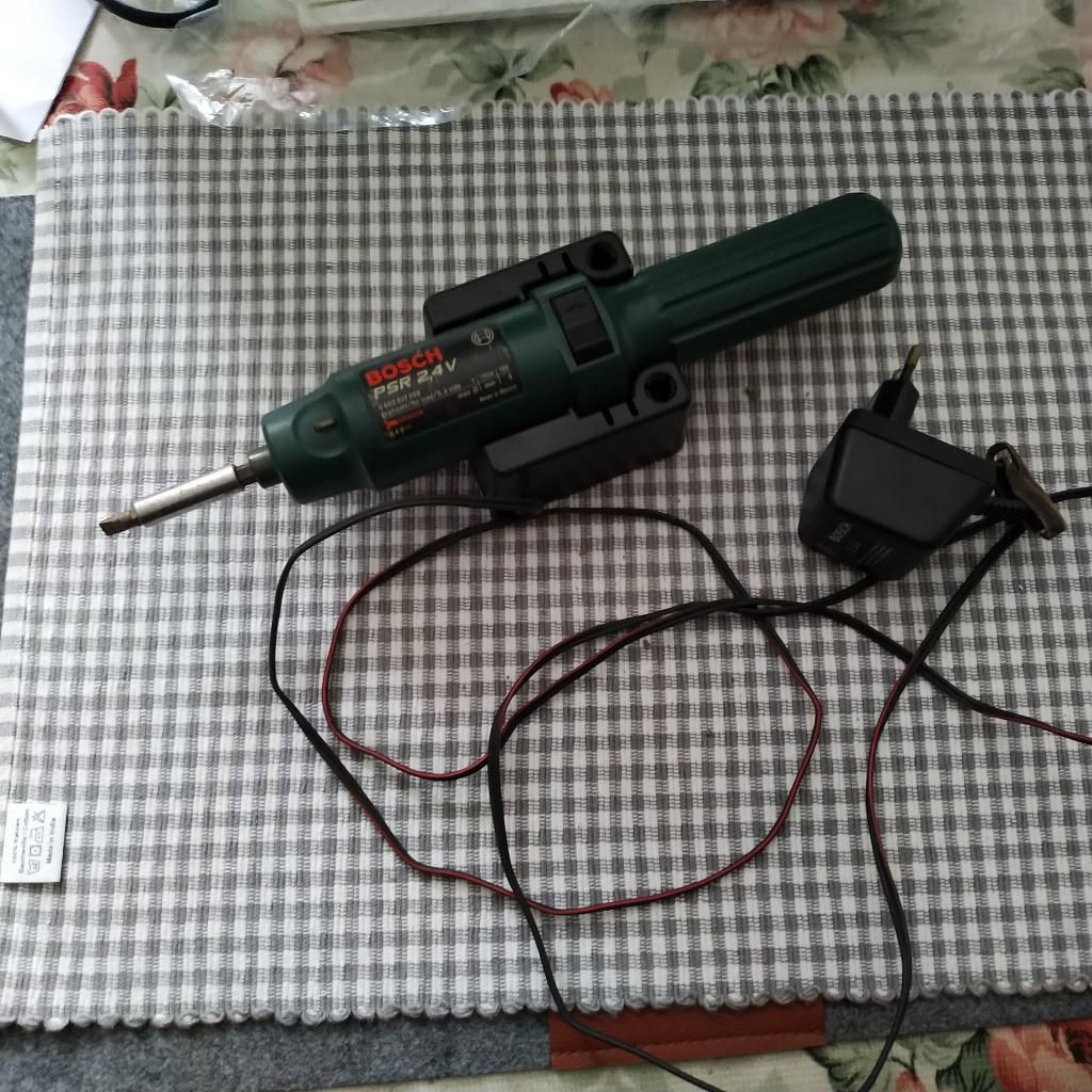 Bosch PSR 2,4V, Ophalen of Verzenden, Gebruikt, Boor- en Schroefmachine