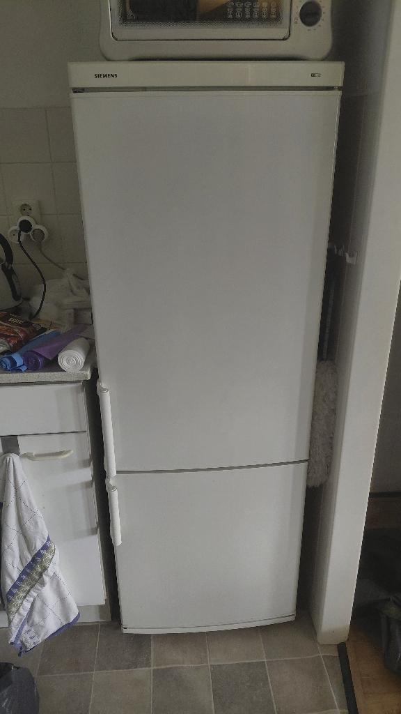 Koelkast Siemens, Ophalen, Gebruikt, 200 liter of meer, 140 tot 160 cm