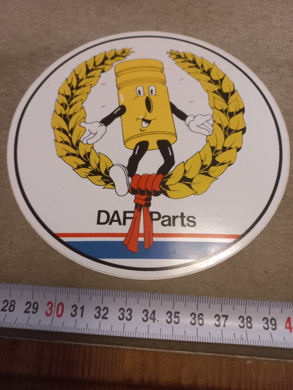 DAF Parts Sticker - Vintage DAF Piston Man Logo, Ophalen of Verzenden