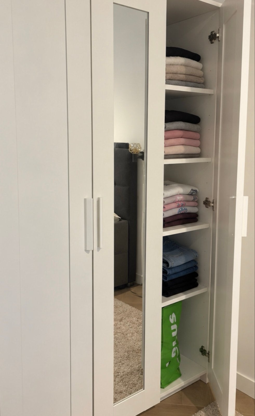 BRIMNES Kledingkast met 3 deuren, wit, 117x50x190 cm, Huis en Inrichting, Ophalen, Met plank(en), 100 tot 150 cm, Zo goed als nieuw