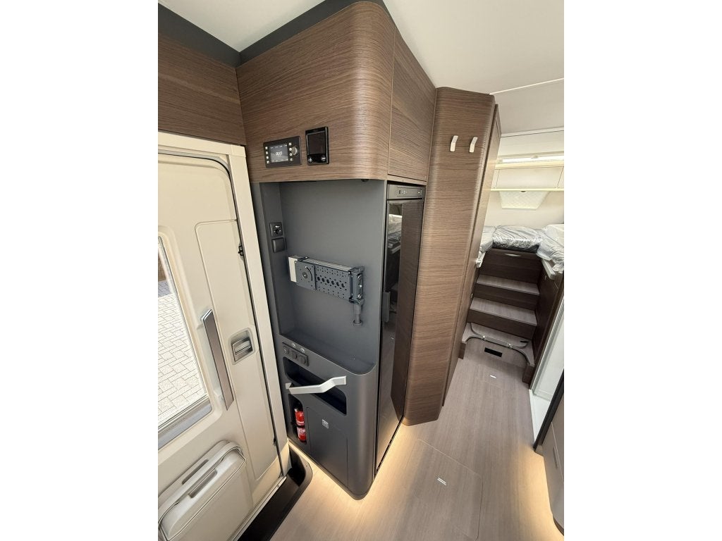 Foto 16 van - Adria Coral Supreme 670 SL - Mercedes camper -