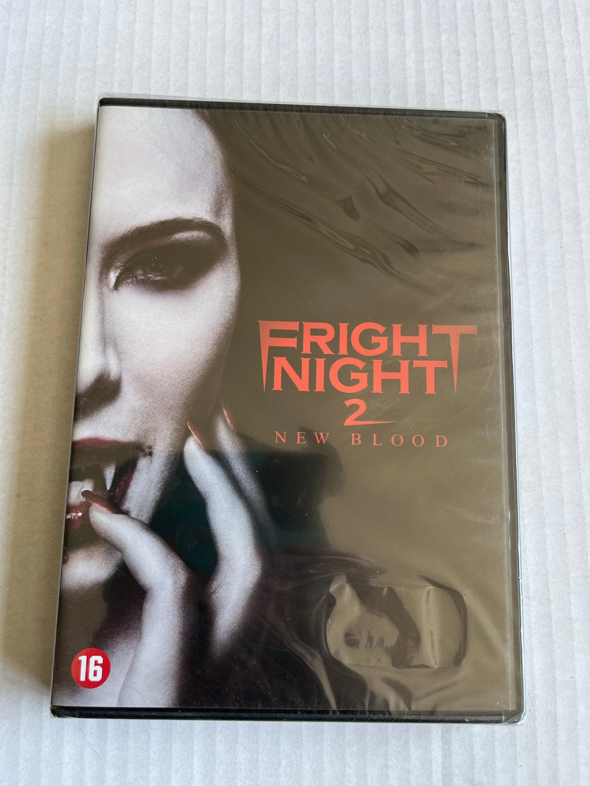 Fright Night 2: New Blood (DVD) - Nieuw in verpakking, Cd's en Dvd's, Vampiers of Zombies, Vanaf 16 jaar, Nederlands, Ophalen of Verzenden
