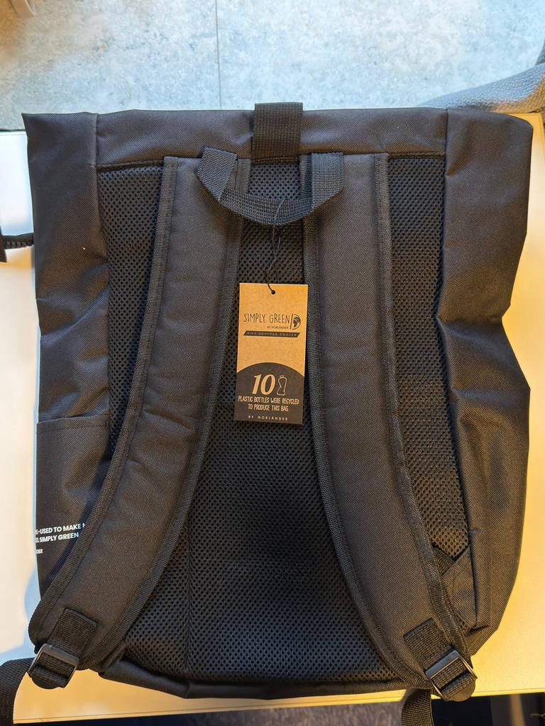 Simply Green Roll-Top Rugzak - Zwart, Gerecycled, 25 tot 40 cm, Nieuw, Ophalen of Verzenden, Overige merken