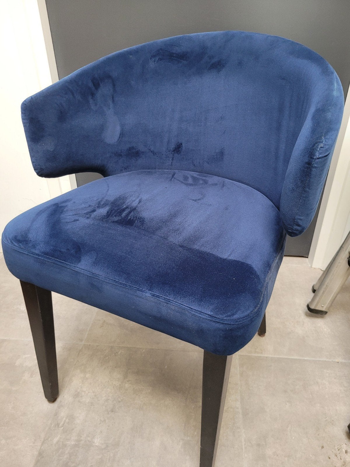 Fluwelen eetkamerstoelen in diverse kleuren, Hout, Gebruikt, Overige kleuren, Ophalen of Verzenden
