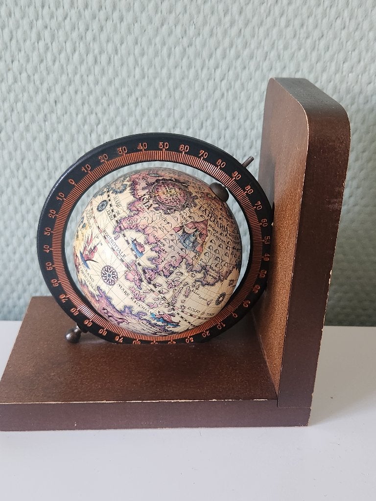 Vintage houten boekensteun met wereldbol, Ophalen of Verzenden, Gebruikt, Hout, Overige typen