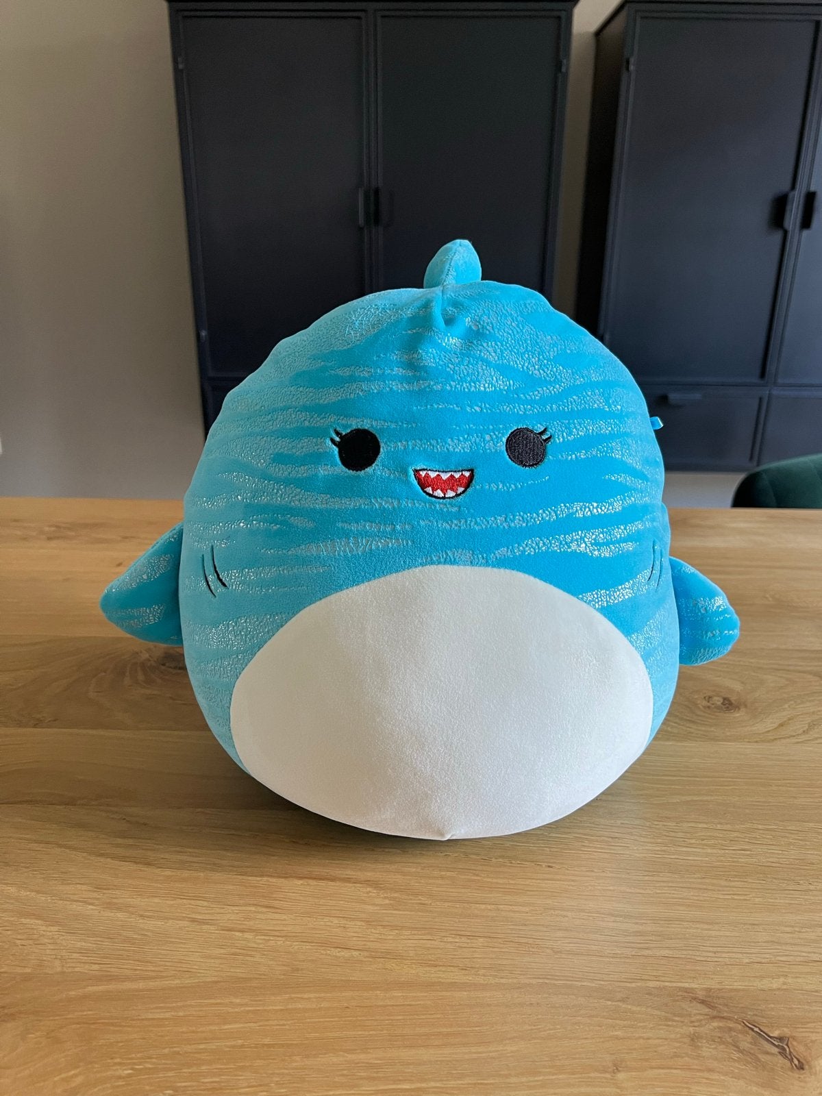 Squishmallow haai knuffel blauw, Overige karakters, Overige typen, Blauw, Ophalen of Verzenden